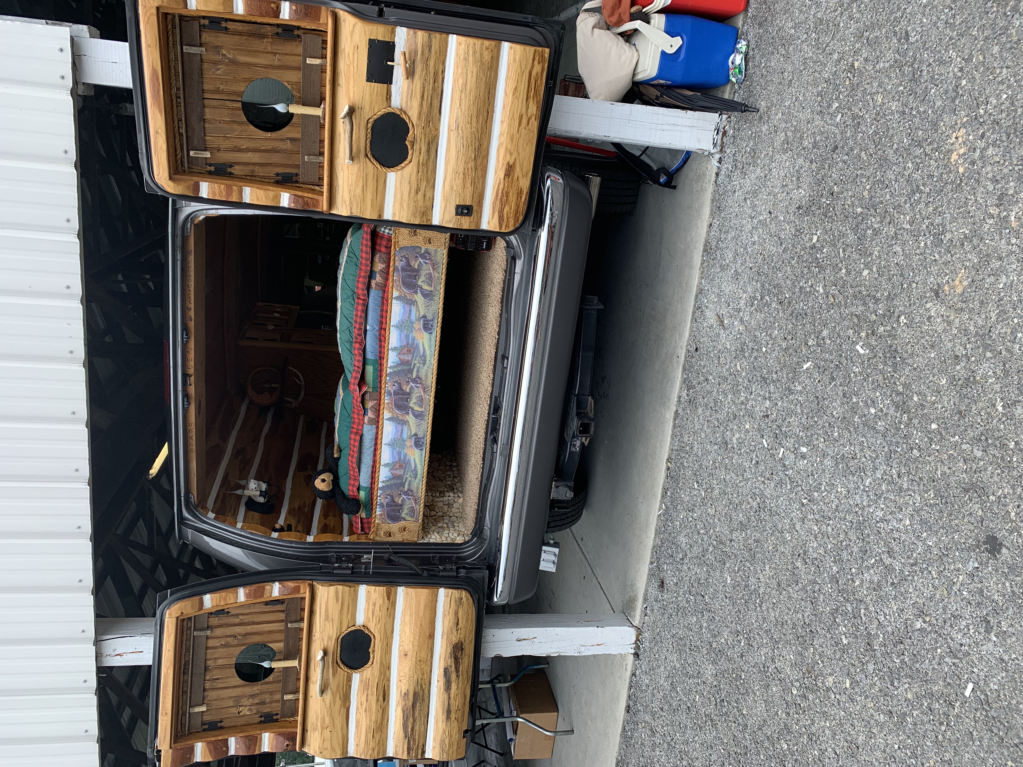 Van back doors