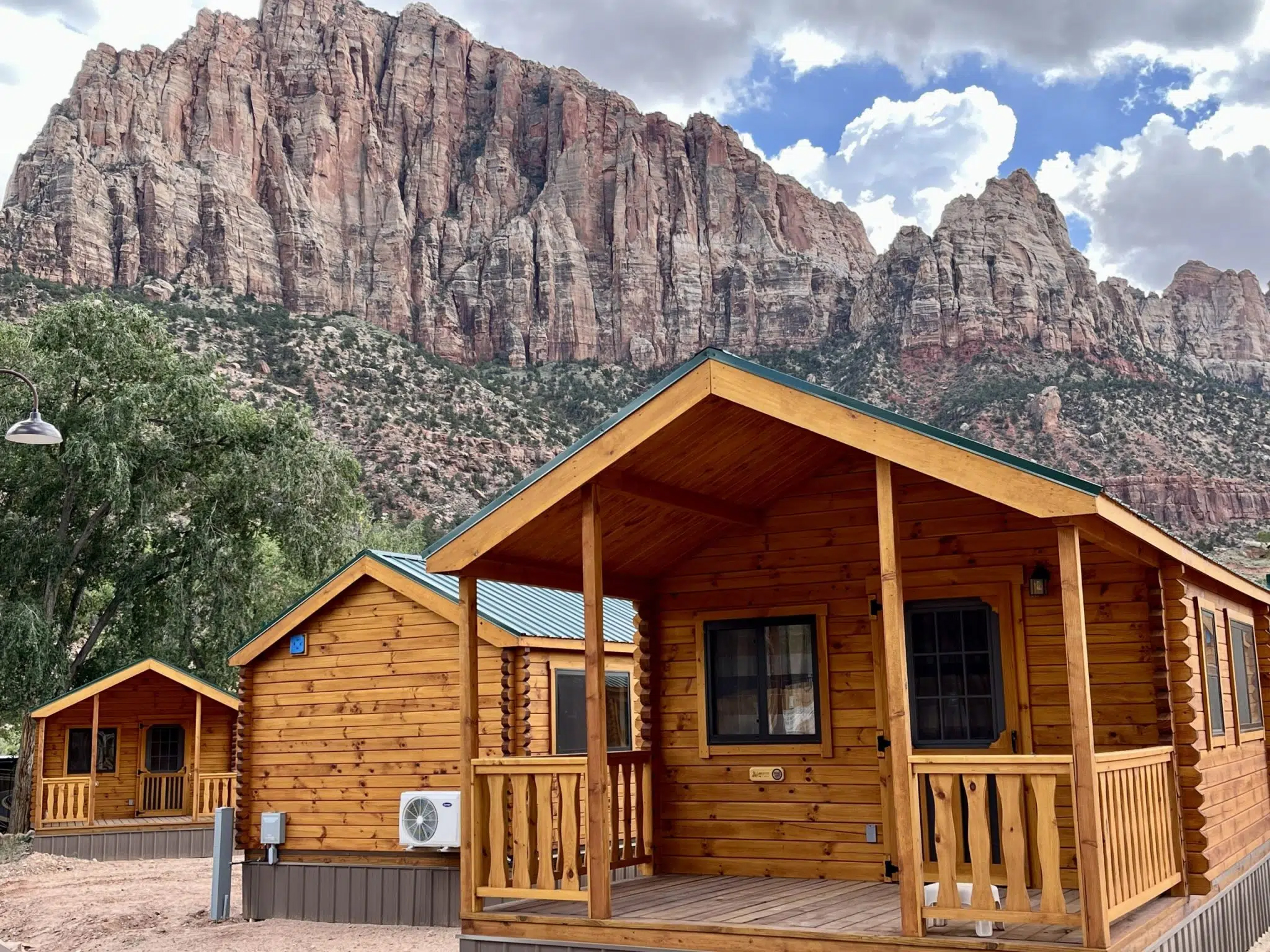 Lancaster Log Cabins